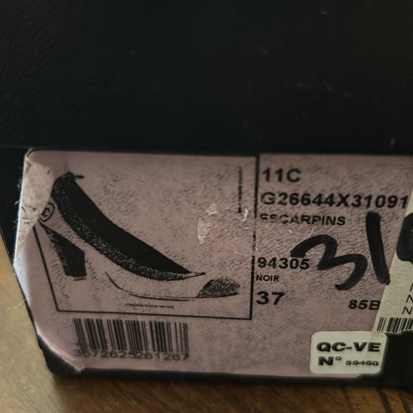 Patent leather Chanel Escarpin pumps. Size 37 - Picture 12 of 13